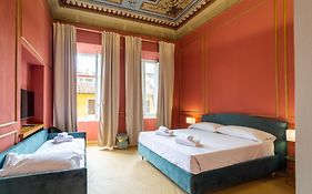 Residenza D'Epoca White Room